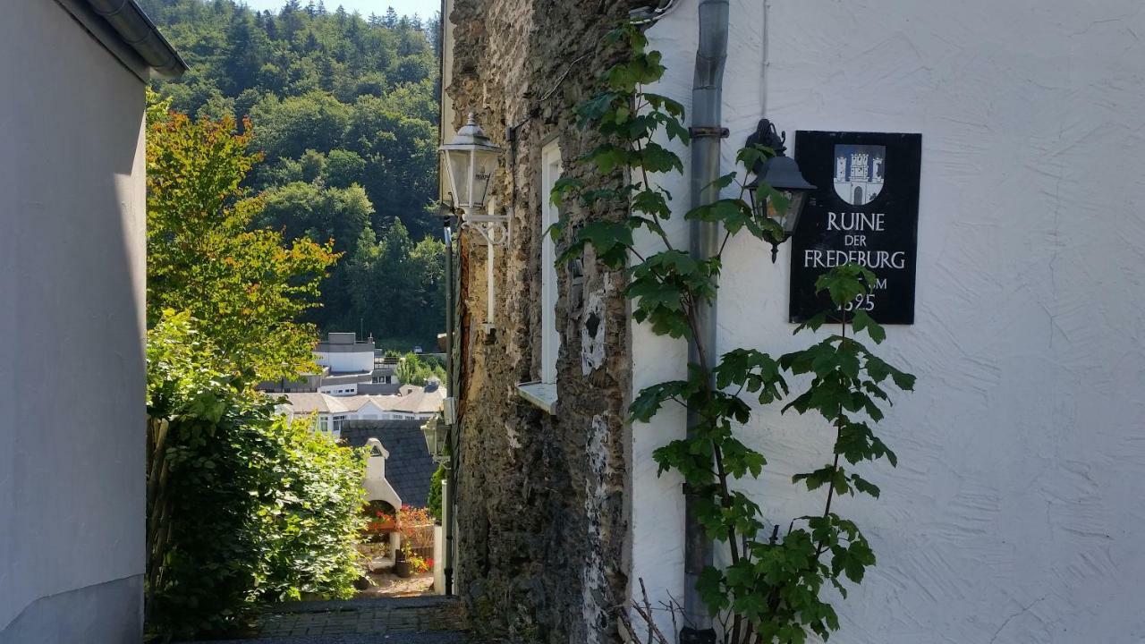 Hotel Zur Fredeburg Schmallenberg Exterior foto